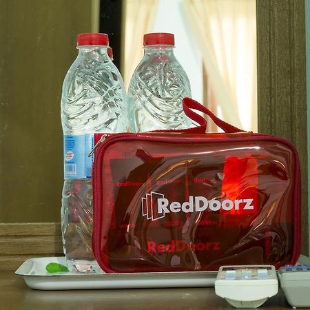 Reddoorz Near Pantai Jerman Hotel Kuta  Luaran gambar
